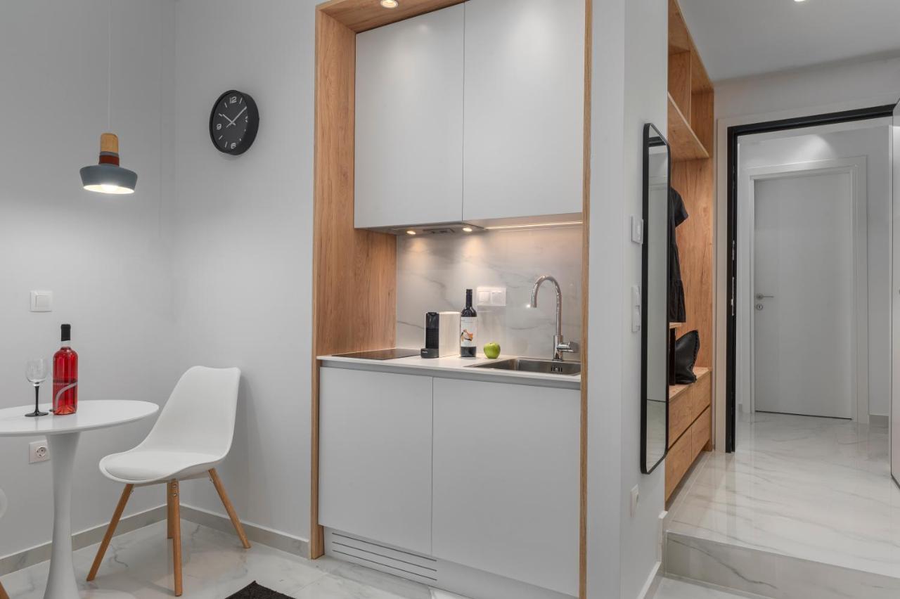 Ιωκα Suites / The Urbitality Project Thessaloníki Ngoại thất bức ảnh